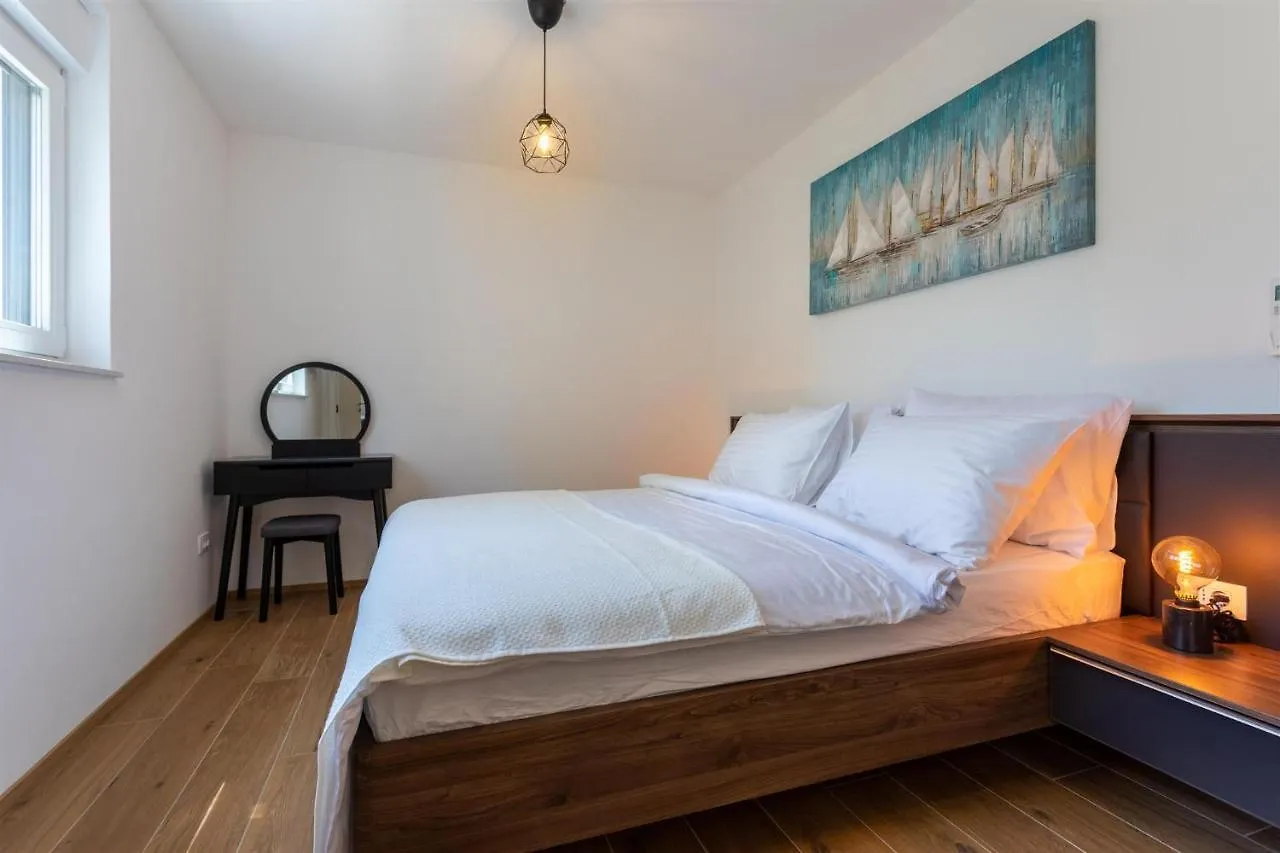 Villa Manhattan Dobrinj